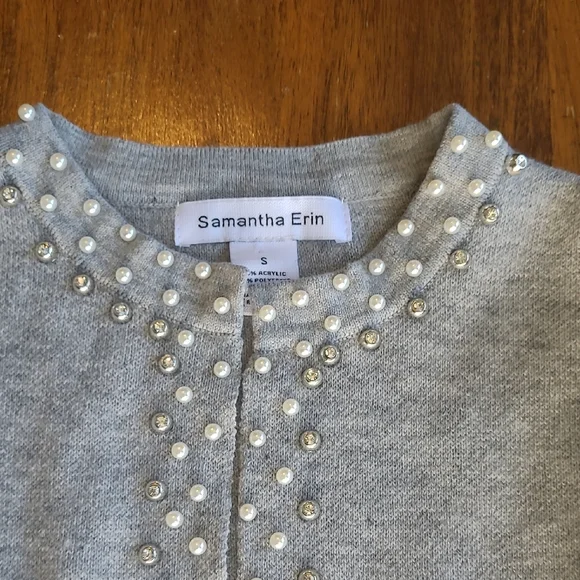 Chic Gray Pearl-Embellished Cardigan - Picture 8 of 12
